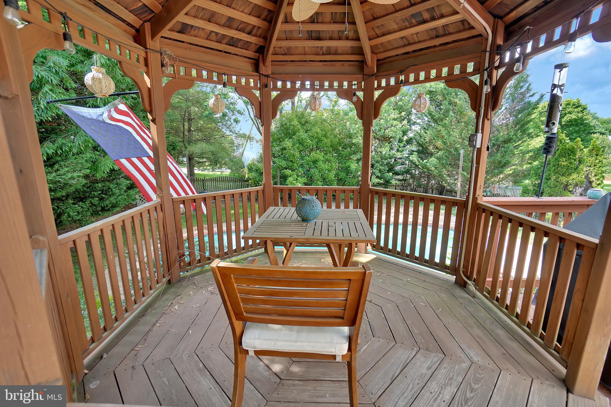 CHAPMAN FARM - Residential