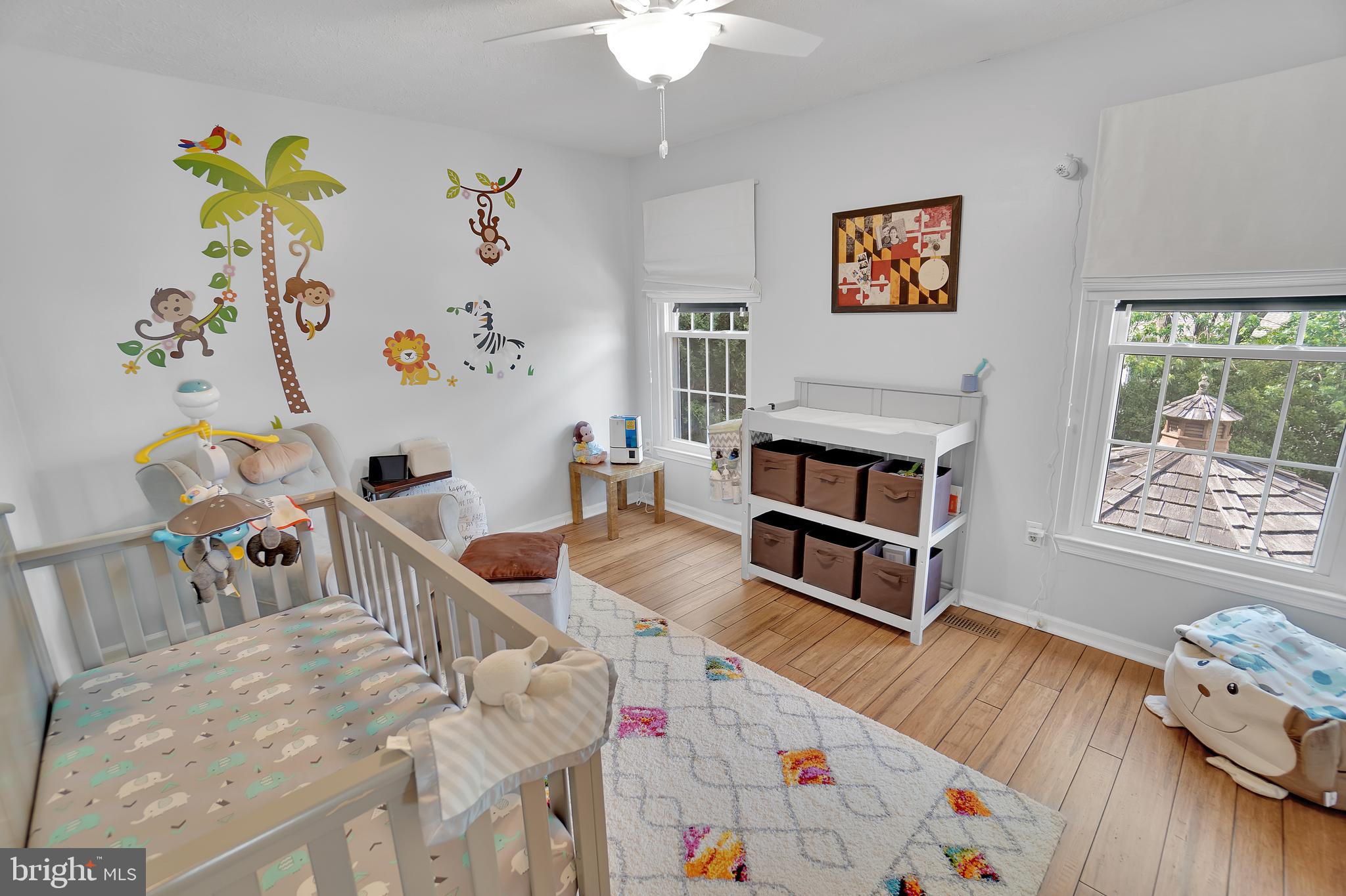 CHAPMAN FARM - Residential