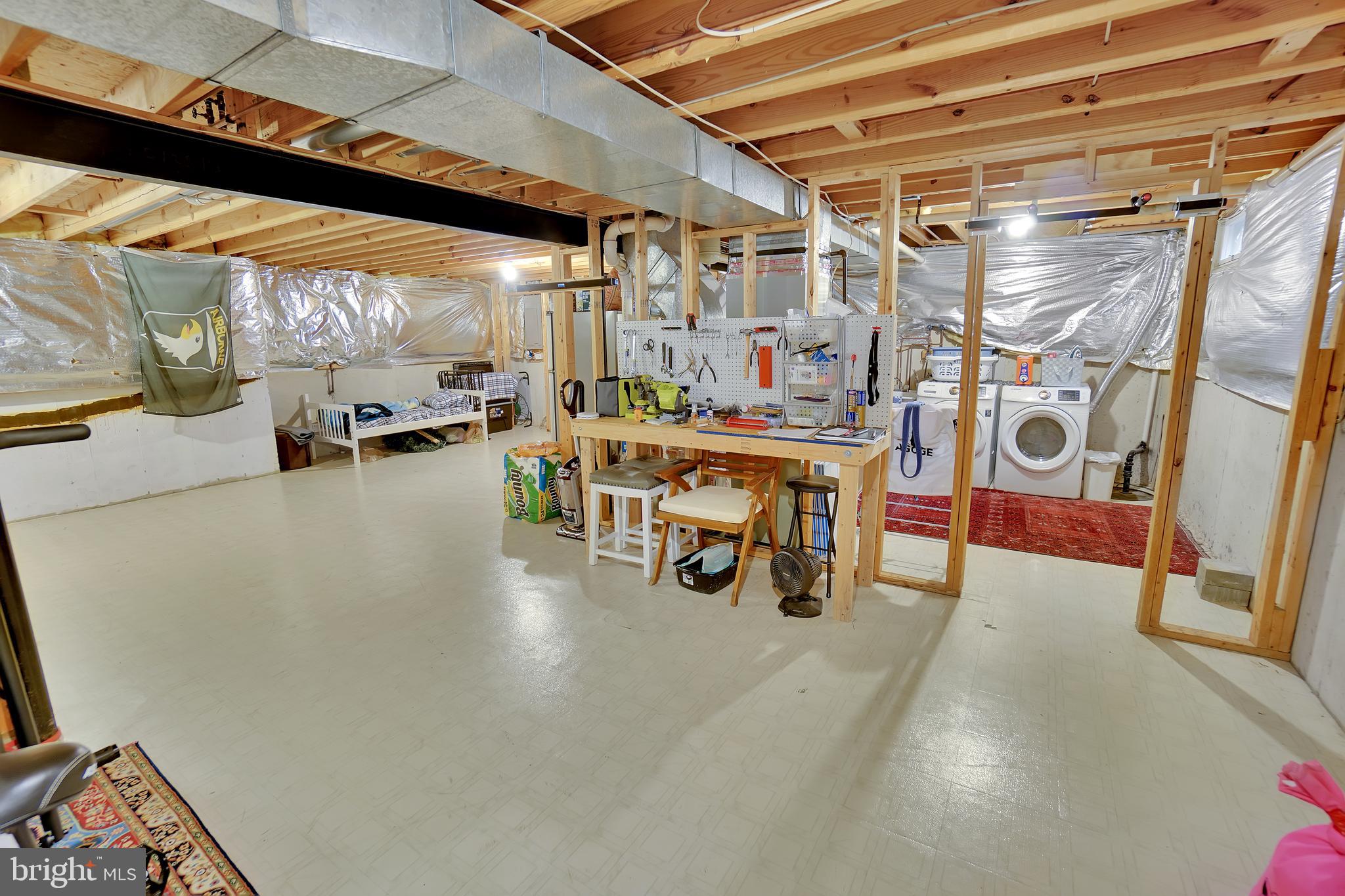 CHAPMAN FARM - Residential