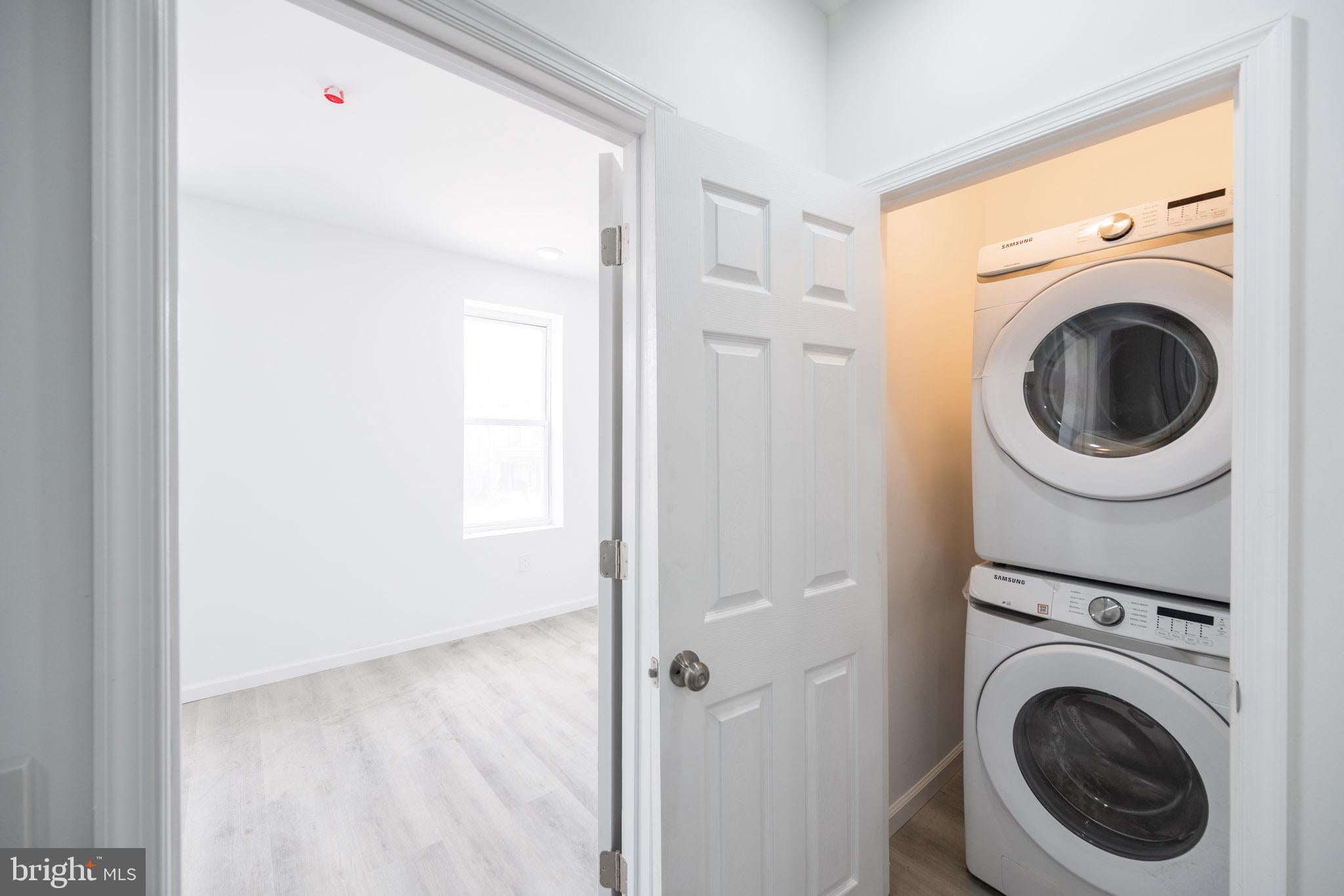 948 BELMONT AVENUE UNIT 2