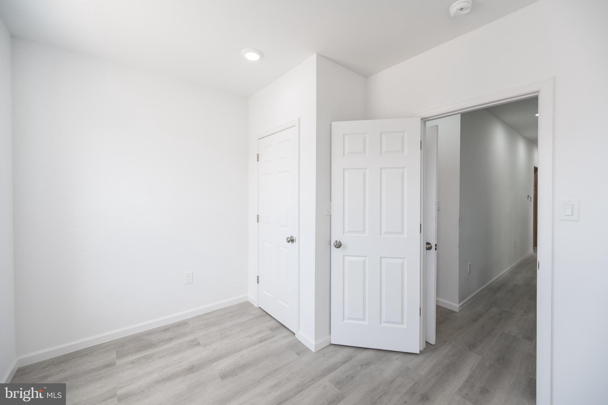 948 BELMONT AVENUE UNIT 2