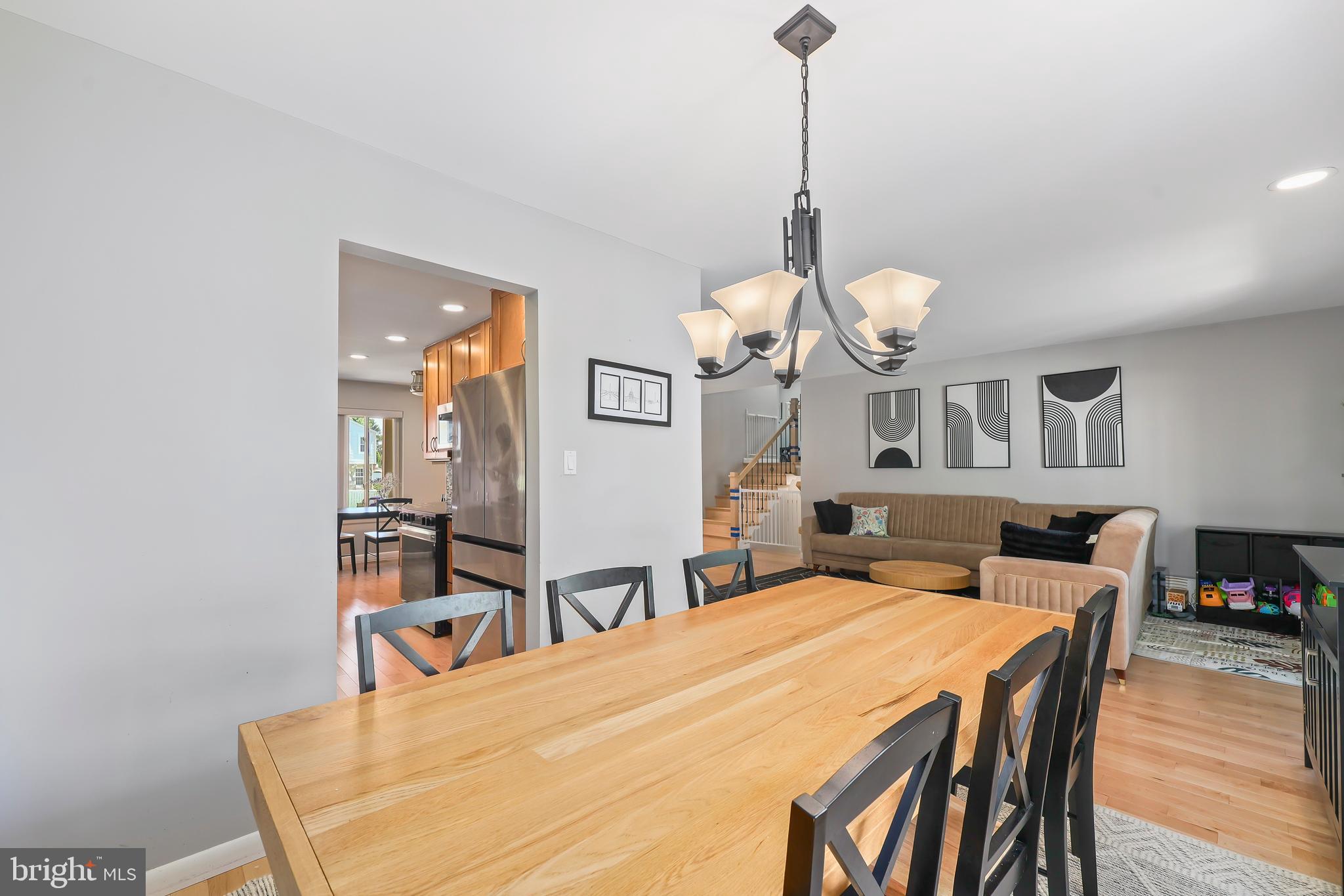 BENT TREE - Residential