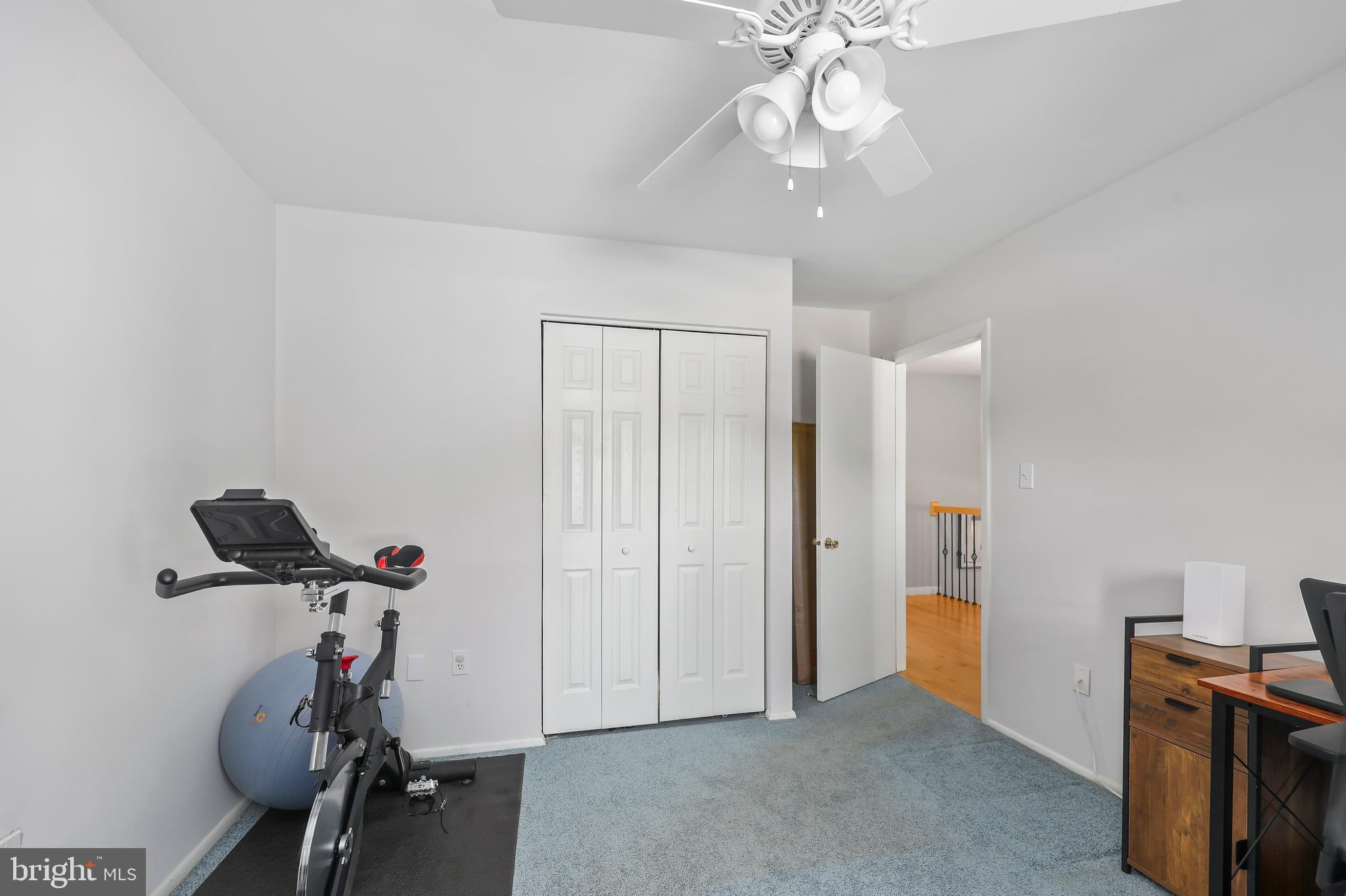 BENT TREE - Residential