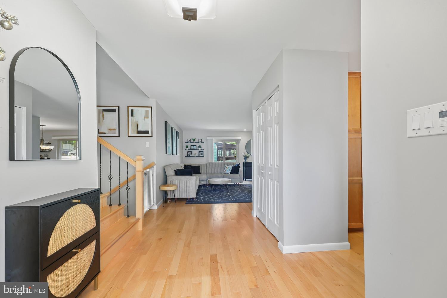 9511 VANDOLA COURT