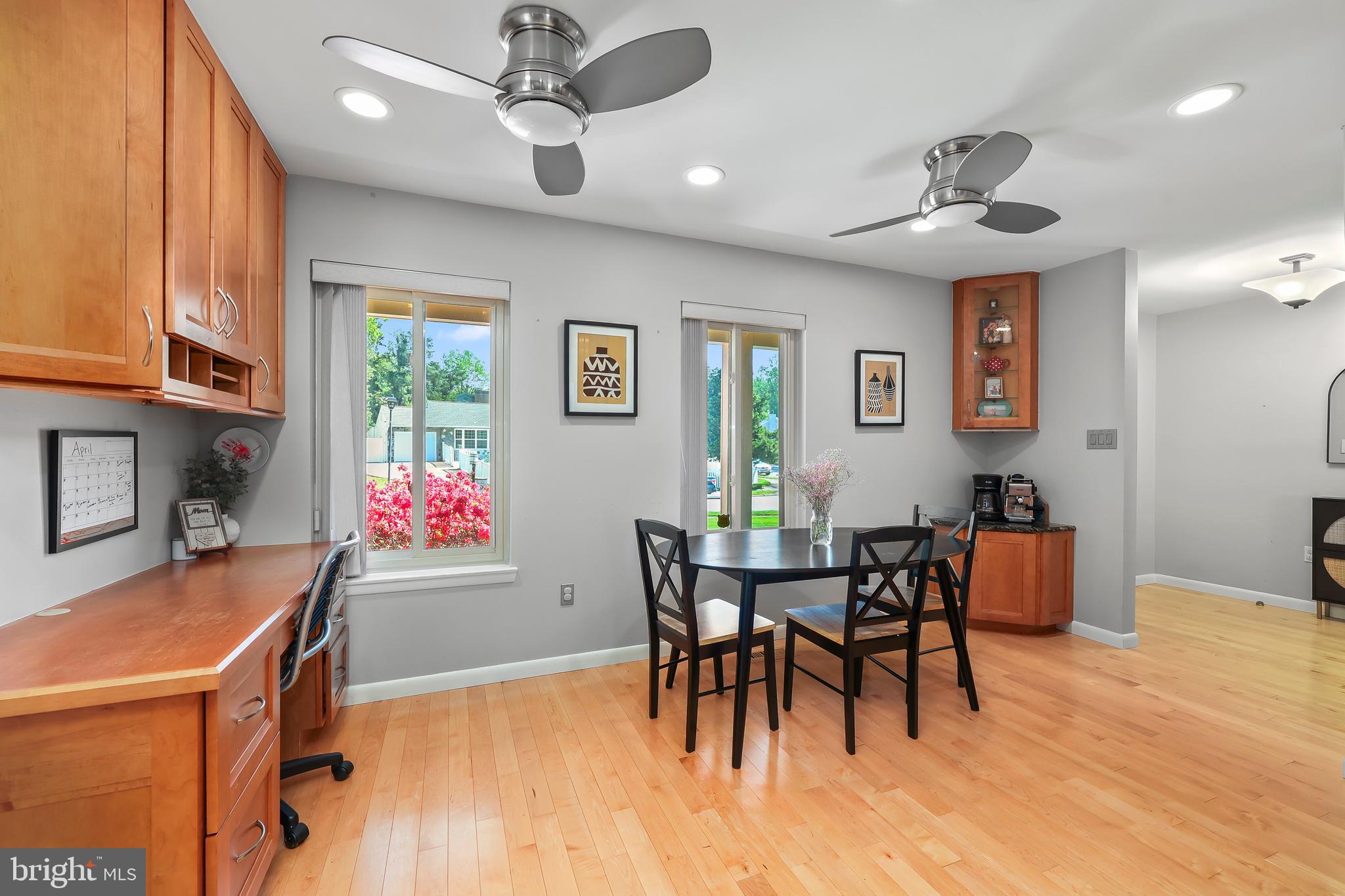 BENT TREE - Residential