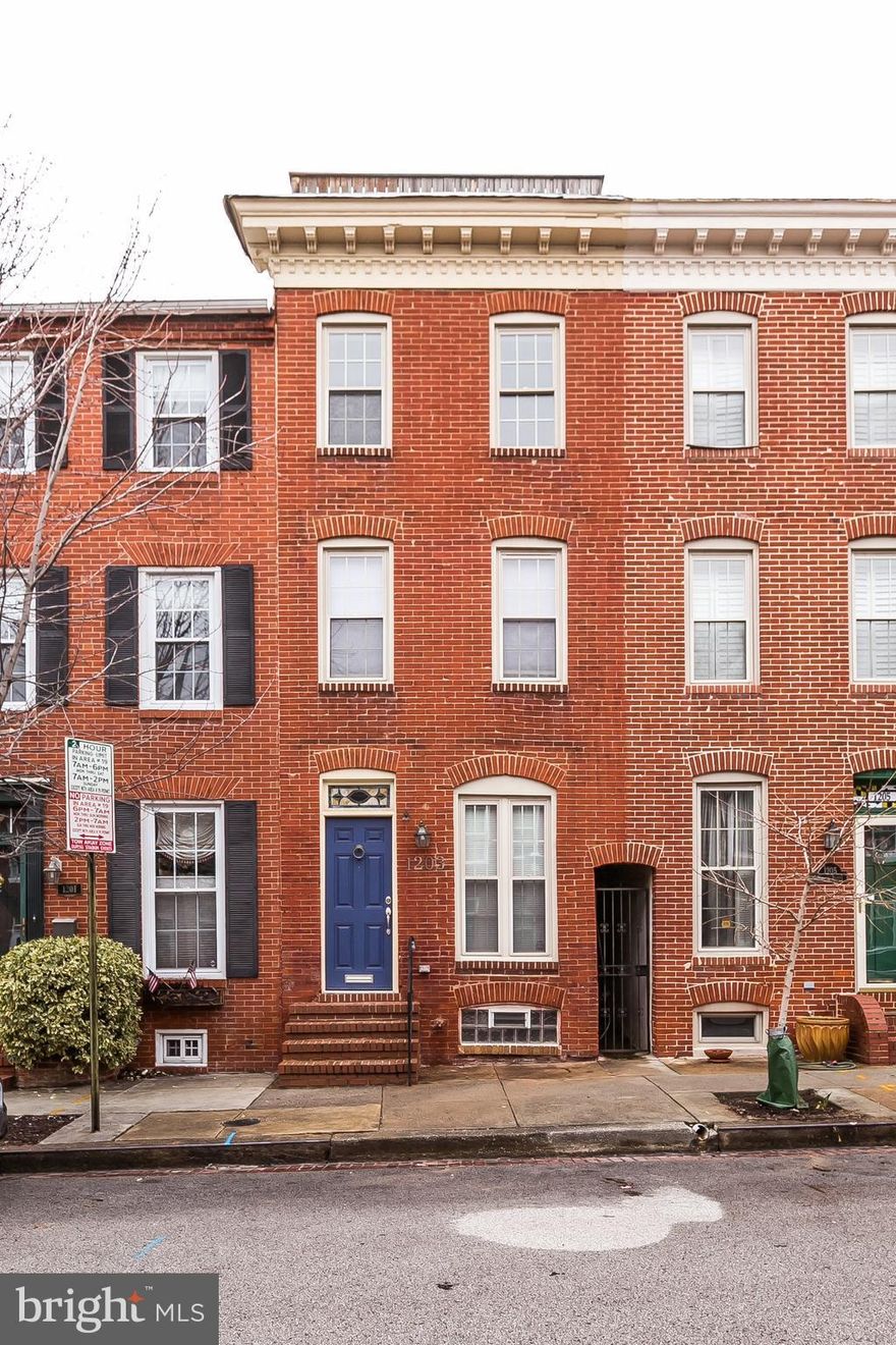 Welcome home to one of the BEST blocks in Federal Hill. This charmer offers 3 sizable bedrooms, 3.5 baths, h/w floors throughout, ceramic tile kitchen and bathrooms, exposed brick, built-in shelves, recessed lighting, and a large rooftop deck with awesome city views. This home is located in prime Federal Hill location, convenient to everything the neighborhood has to offer! PARKING!
