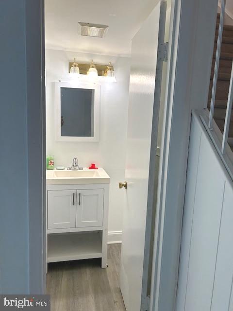 LONDON TOWNE - Residential