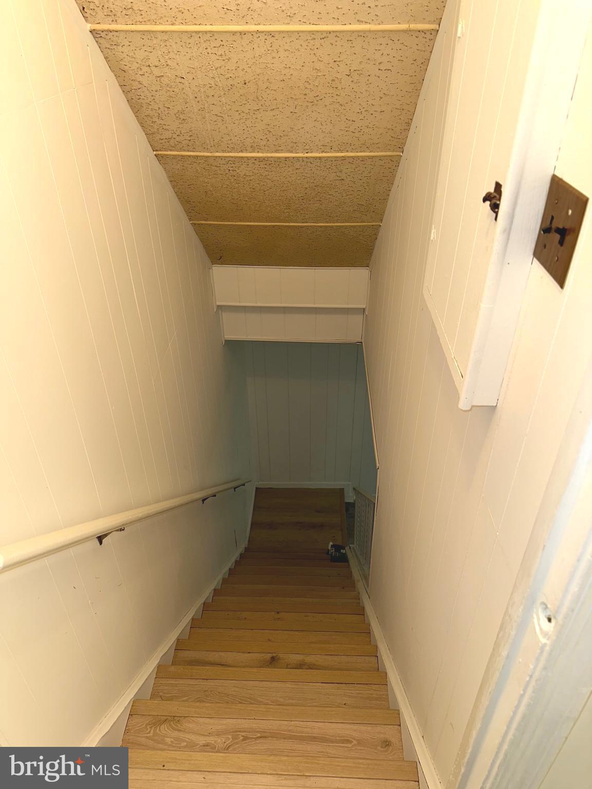 LONDON TOWNE - Residential