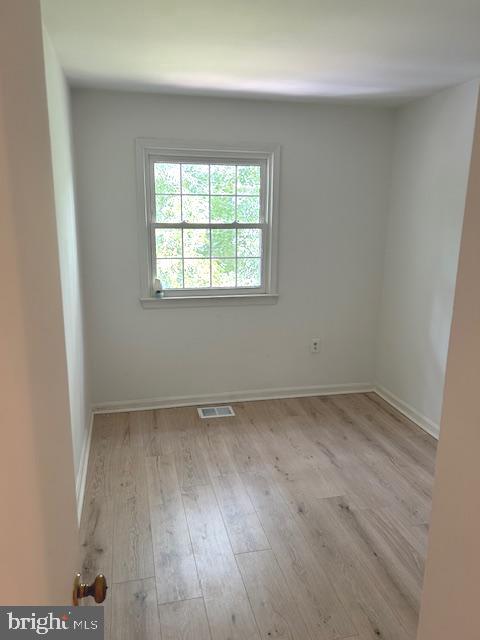 LONDON TOWNE - Residential