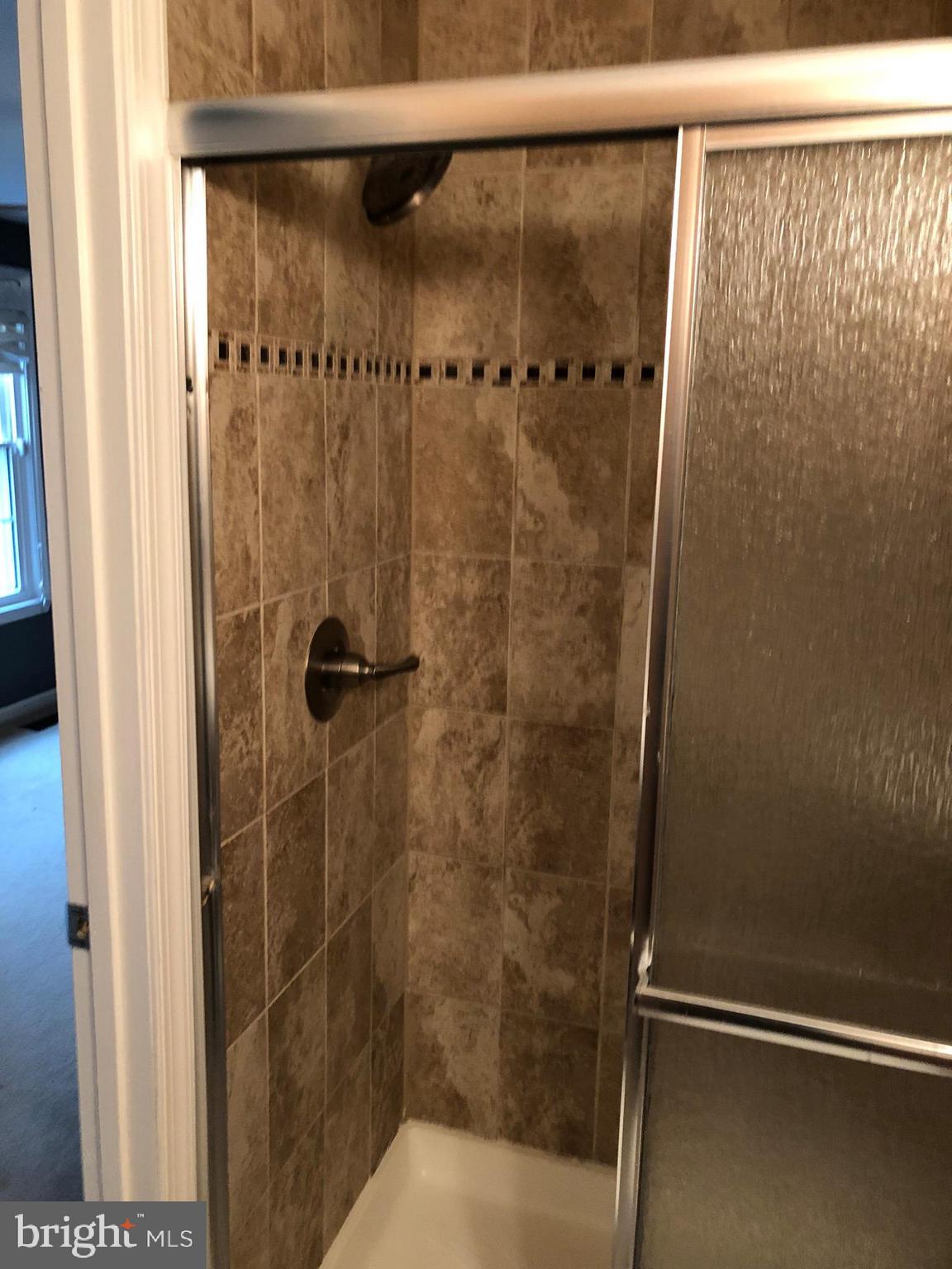 BRAXTON - Residential Lease