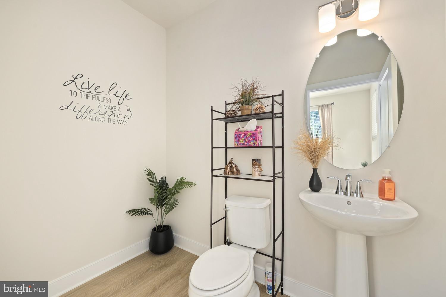 POTOMAC SHORES - Residential