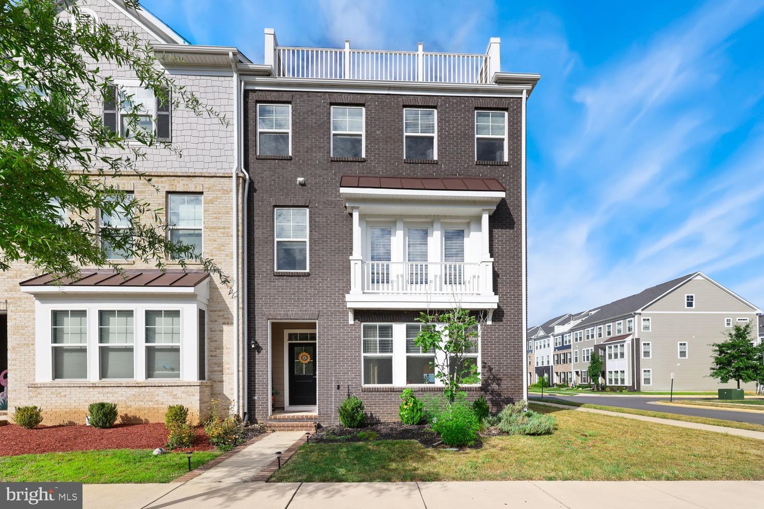 POTOMAC SHORES - Residential