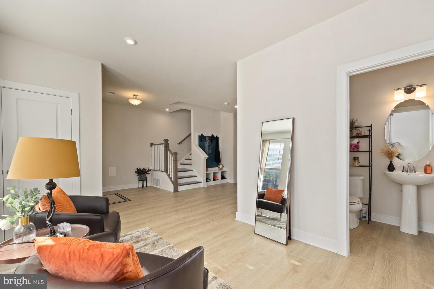 POTOMAC SHORES - Residential