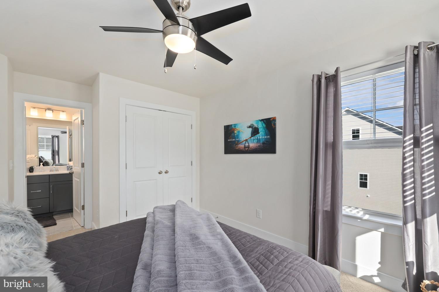 POTOMAC SHORES - Residential