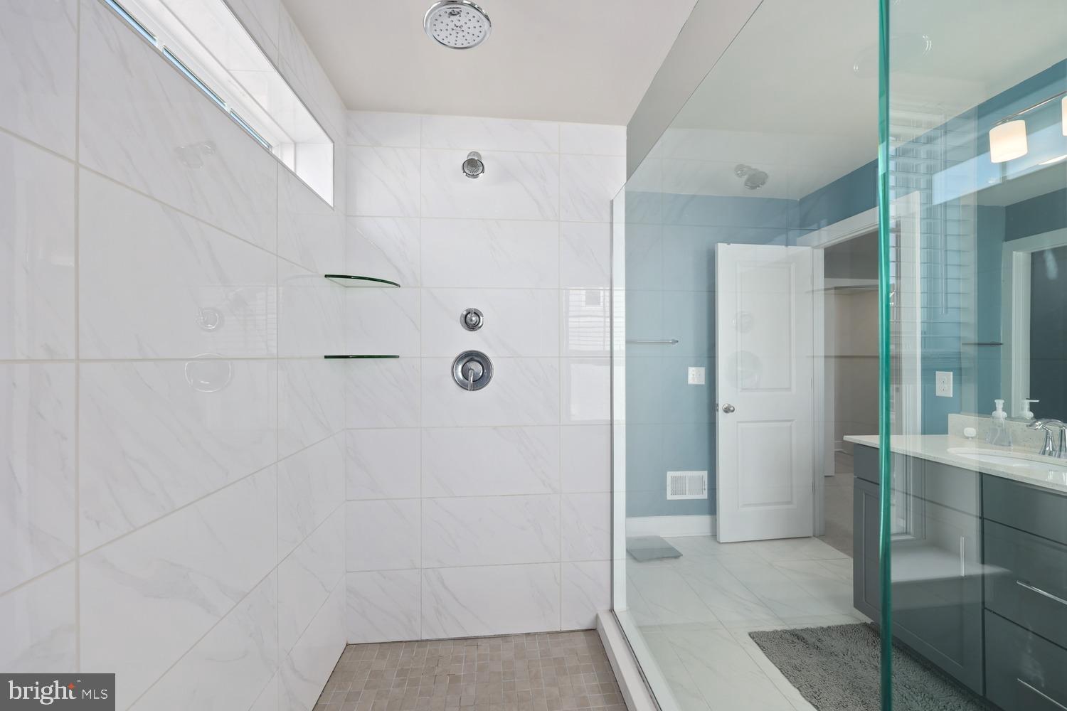 POTOMAC SHORES - Residential