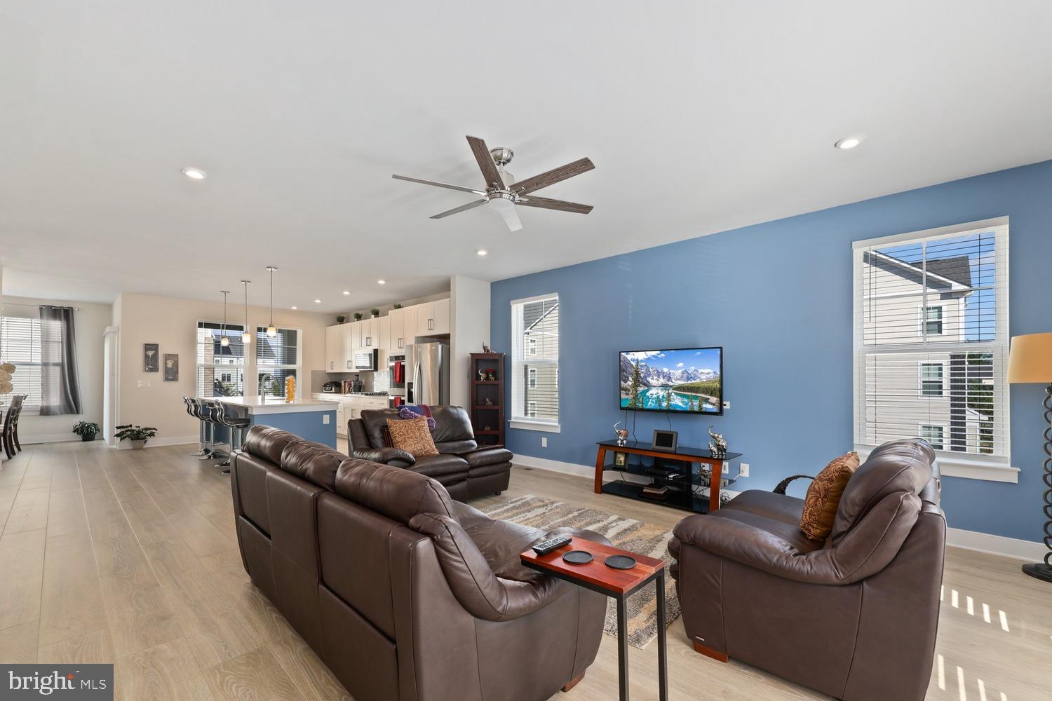 1544 MEADOWLARK GLEN ROAD
