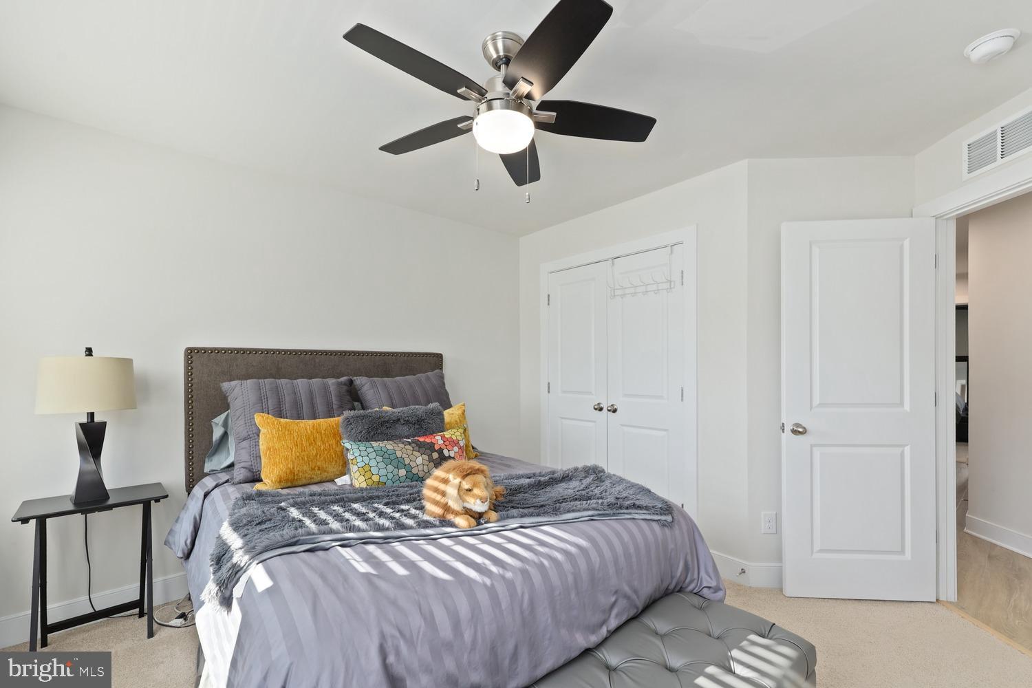 POTOMAC SHORES - Residential