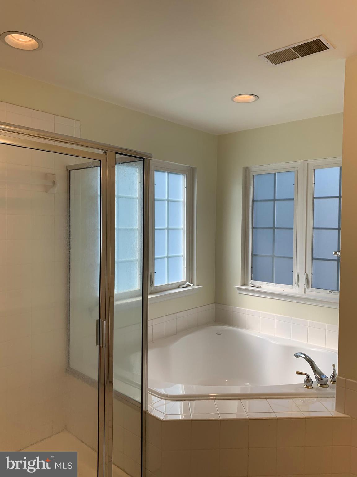 HUNTERS BROOKE - Residential