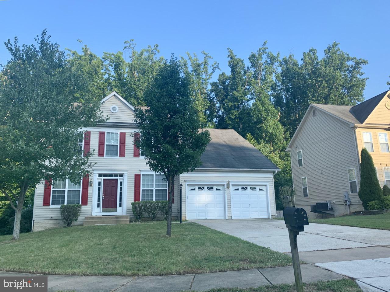 HUNTERS BROOKE - Residential