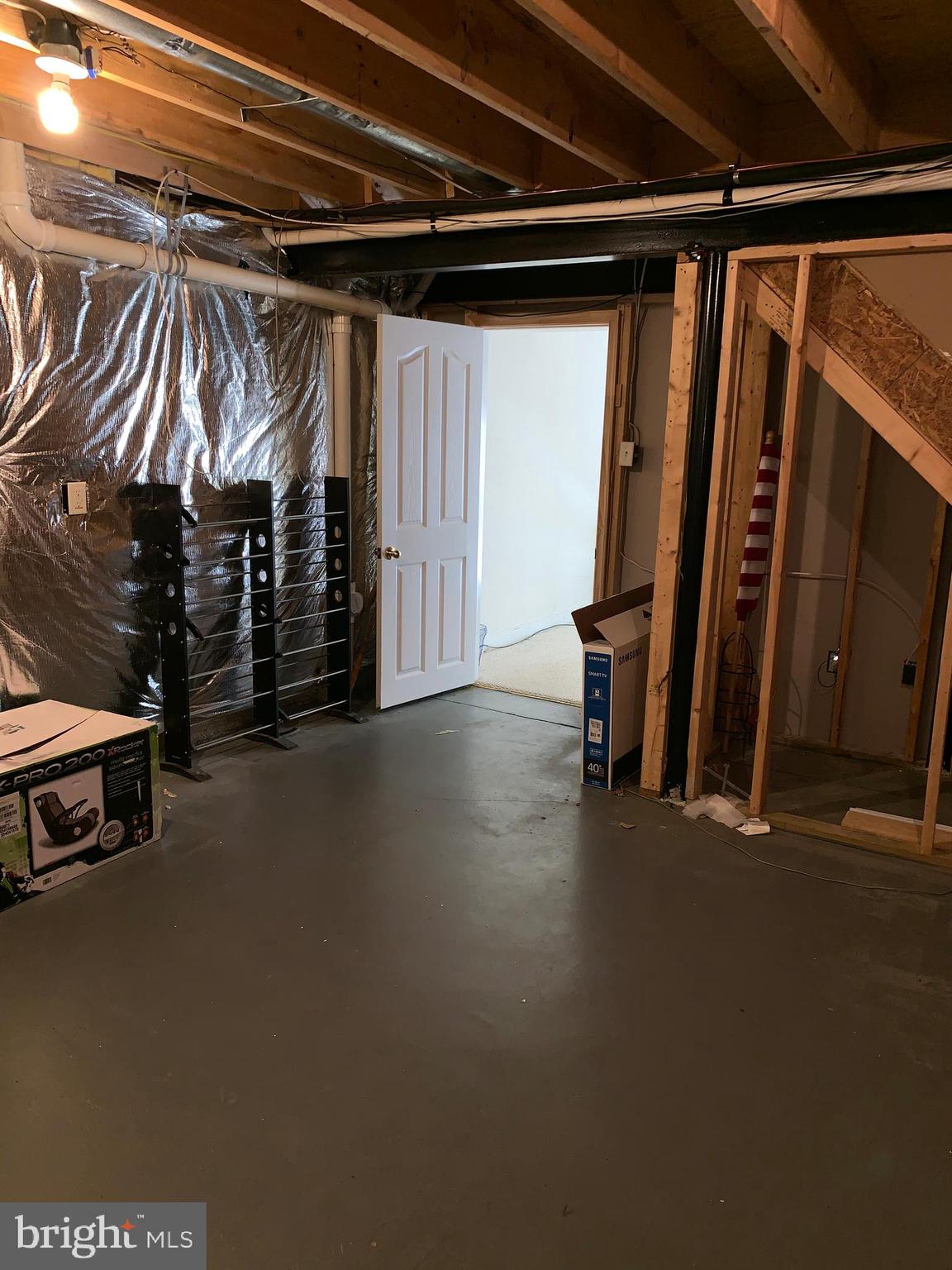 HUNTERS BROOKE - Residential