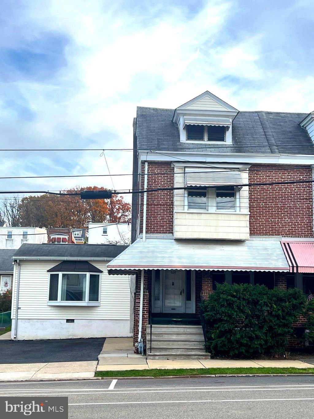 Photo of 614 Ford Street, Bridgeport, PA 19405 (MLS # PAMC2089426)
