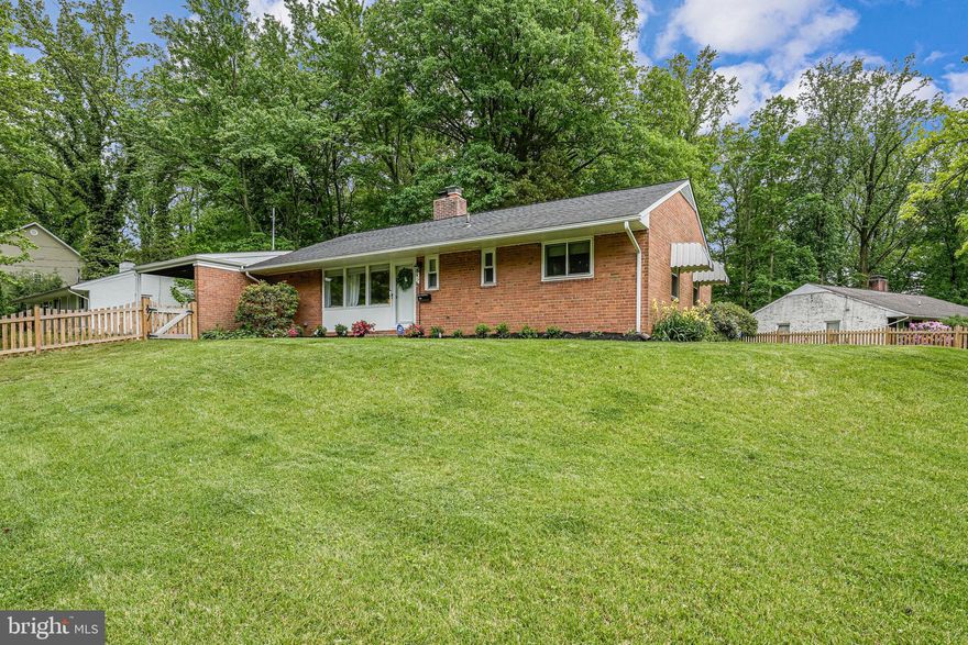 This inviting 3-bedroom, 1.5-bathroom home offers comfortable living space on a spacious .4 acre lot with main level living! The cozy family room boasts a brick, wood burning fireplace that creates a beautiful backdrop as you enter. Modern kitchen is updated with stainless steel appliances and leads the way to the mudroom and laundry with plenty of storage and walks out to the carport and shed. Separate dining room is adjacent to the family room. The three-season sunroom is a showstopper and is the perfect spot to enjoy your quiet view with an abundance of natural light. Walk out to the rear patio. Three sizable bedrooms and one and a half baths finish up the main level. Desirable corner lot in Monticello Forest, with no HOA. Quick commuter convenience with easy access to 495, 95, Springfield Franconia Metro, slug lots, and buses. Close to Lake Accotink and many shops and restaurants like Springfield Town Center and Springfield Mall.