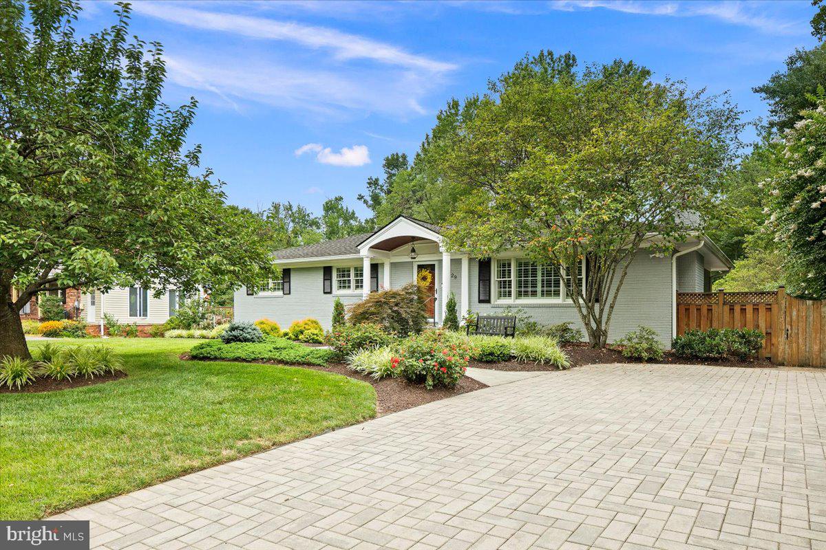 4429 NEPTUNE DRIVE