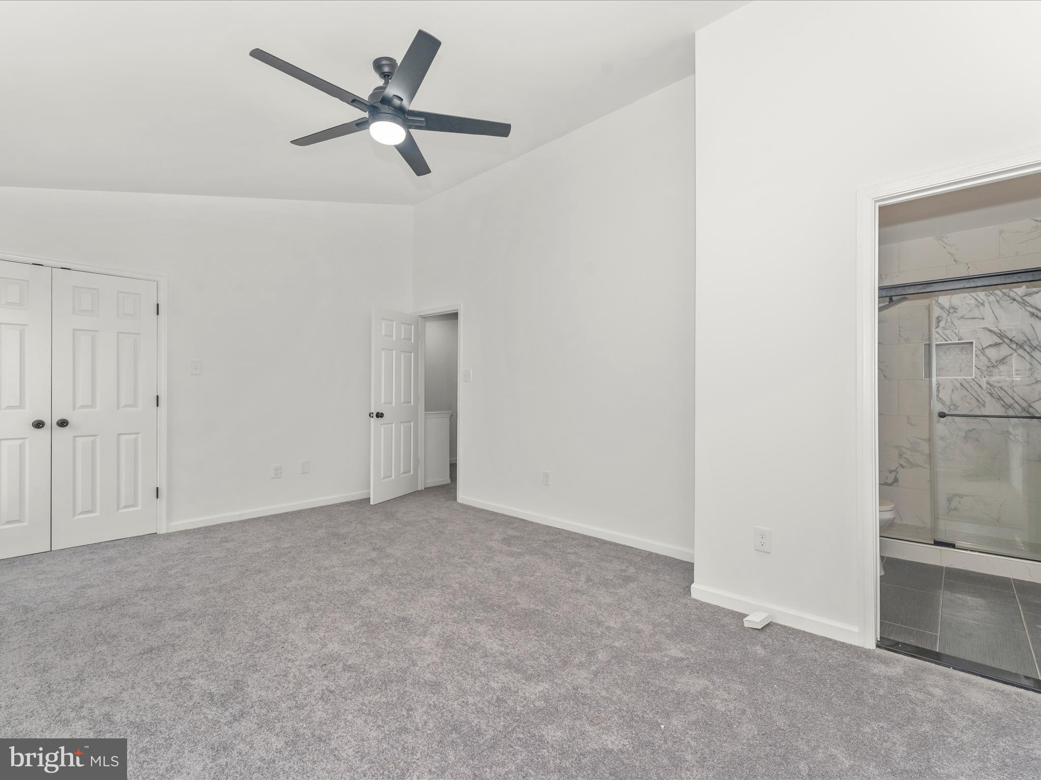 LAKE LINGANORE - Residential