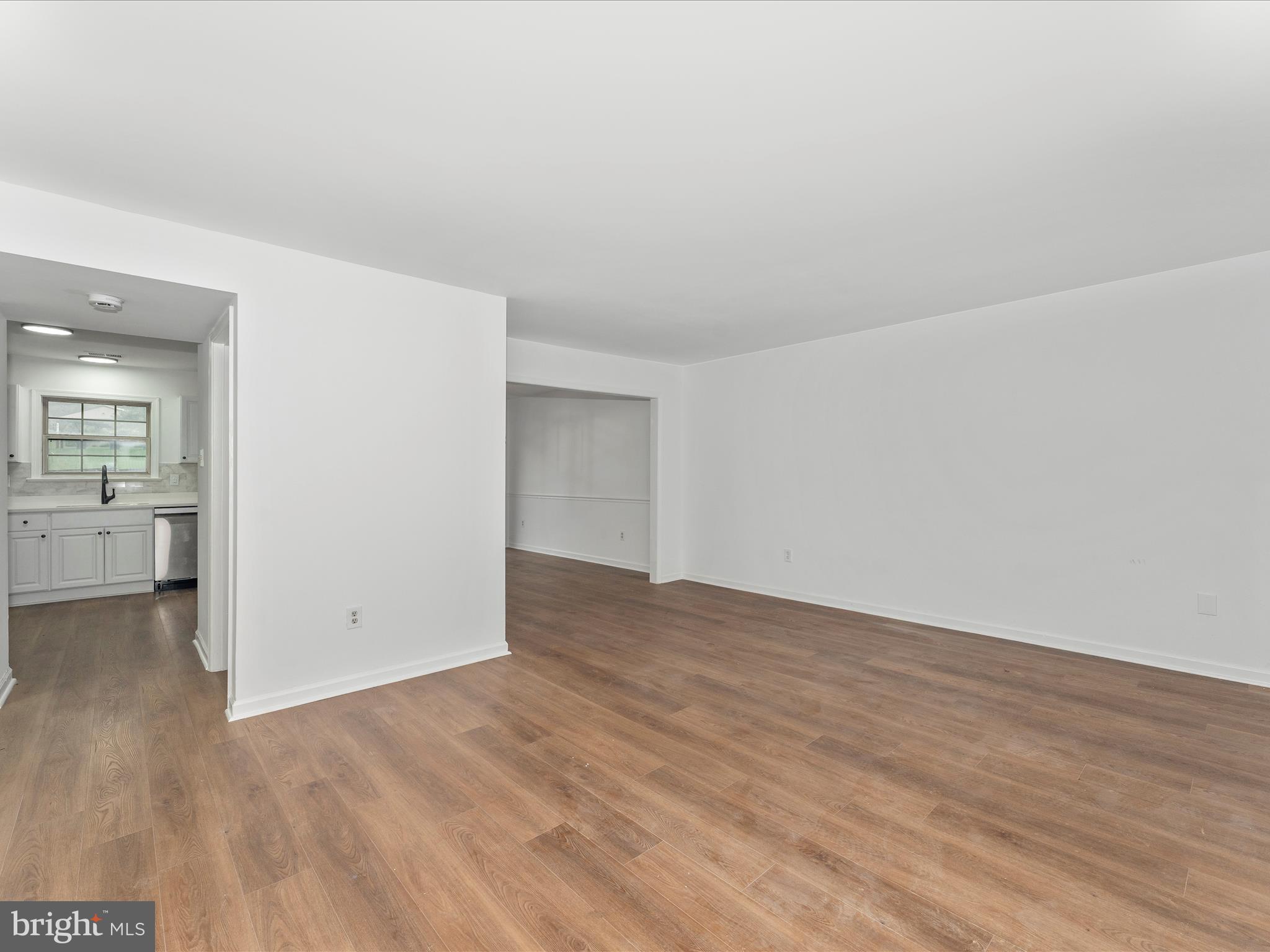 LAKE LINGANORE - Residential