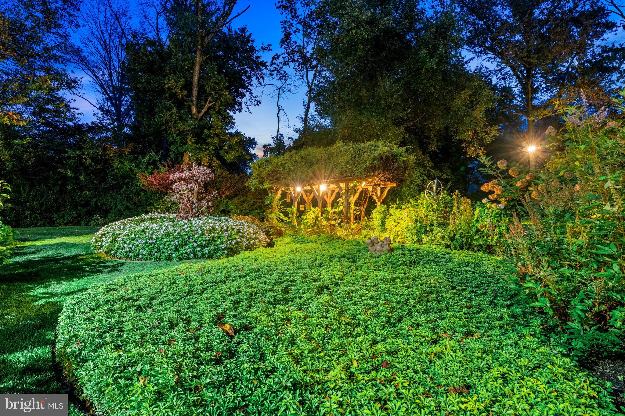 MERION GOLF ESTATES - Residential