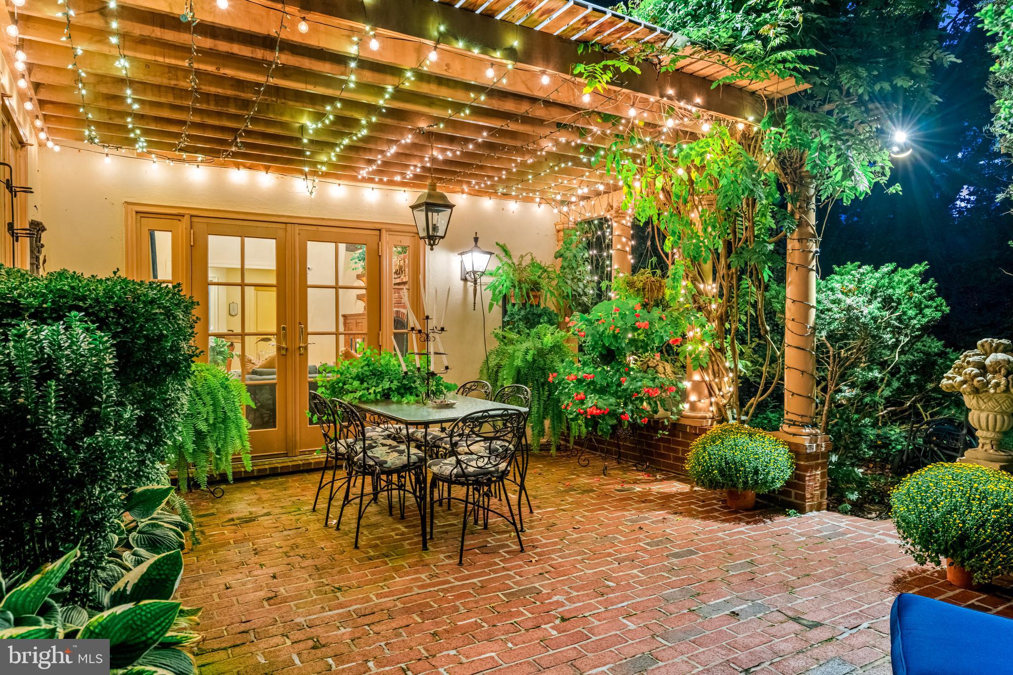 MERION GOLF ESTATES - Residential