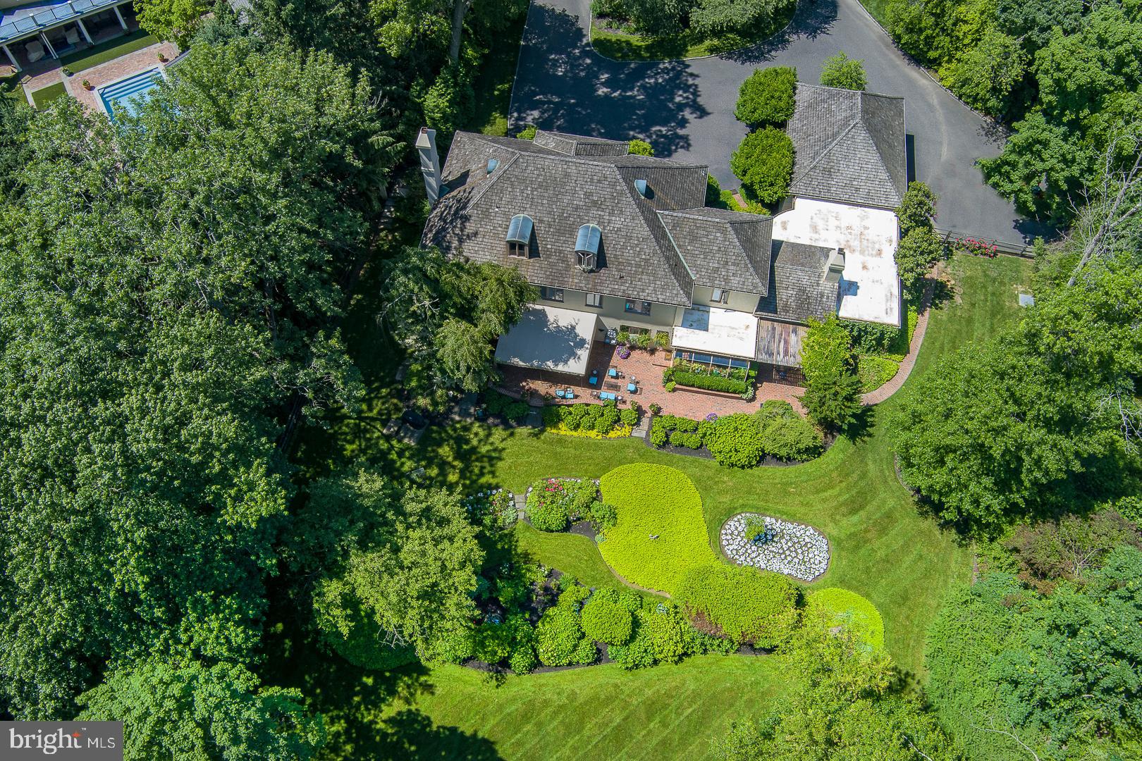 MERION GOLF ESTATES - Residential