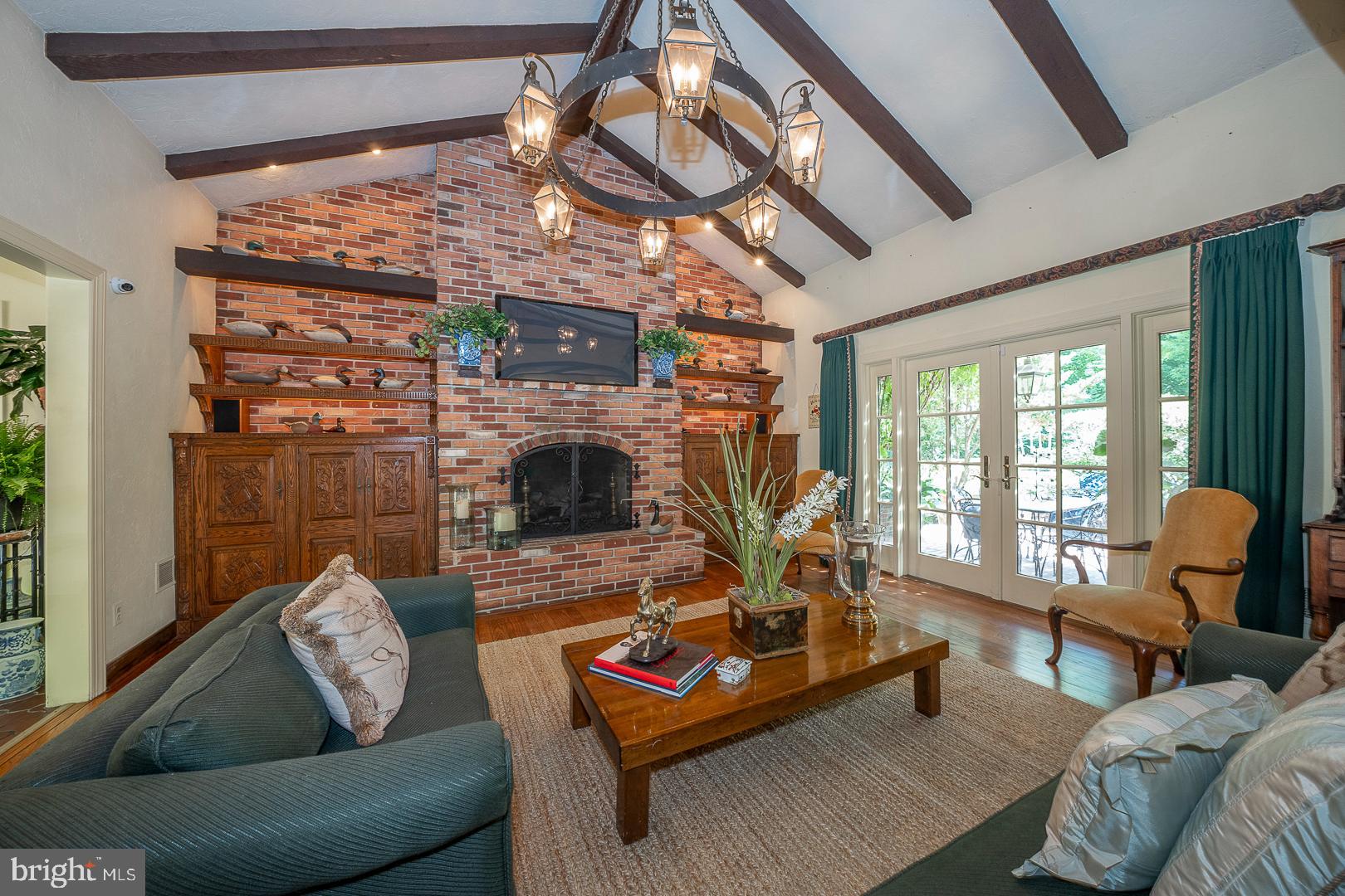 MERION GOLF ESTATES - Residential