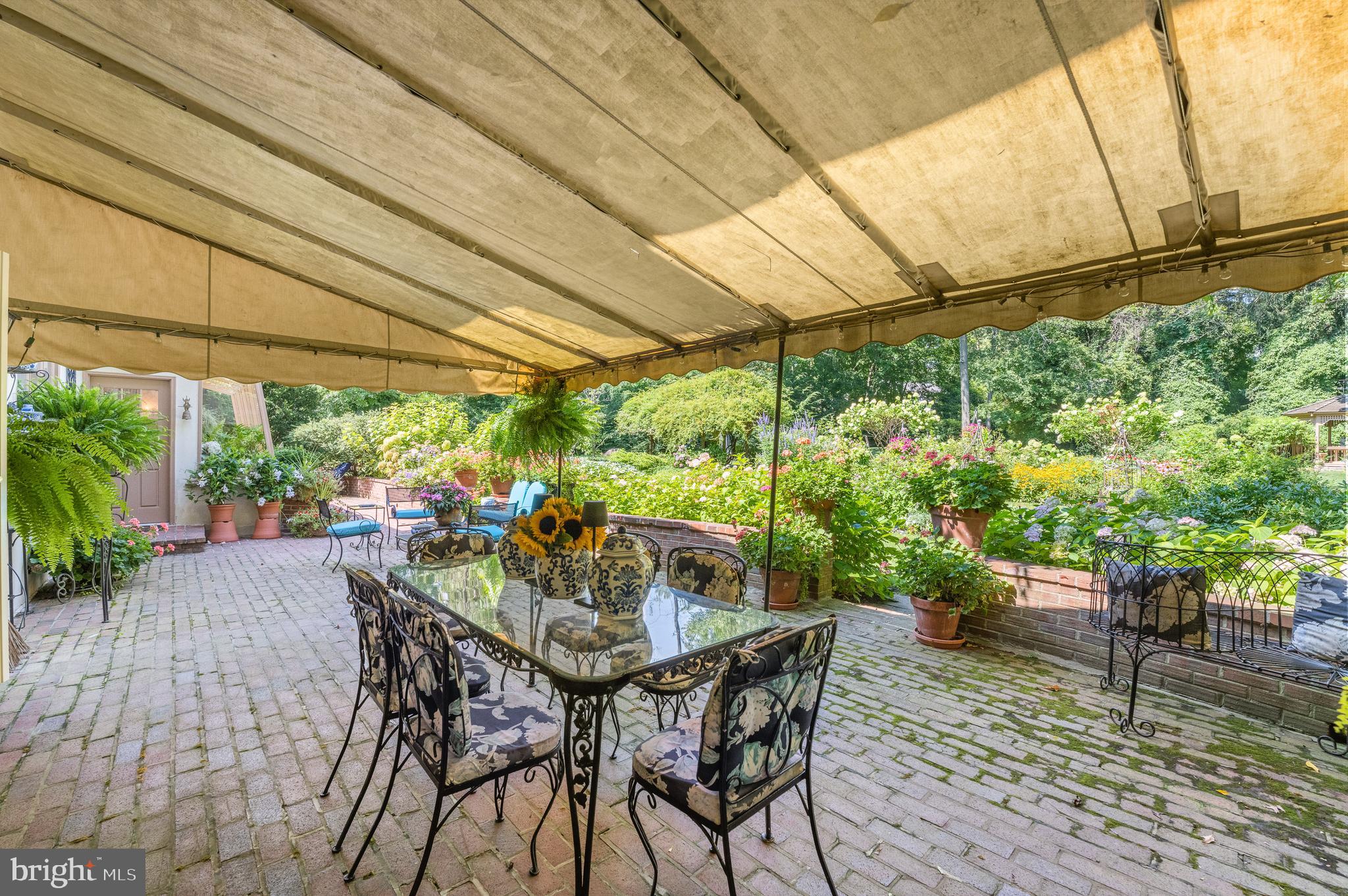 MERION GOLF ESTATES - Residential