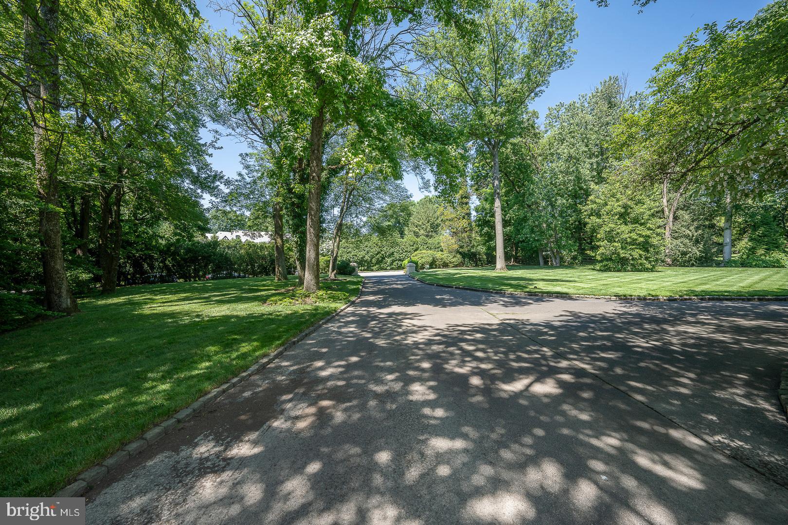 MERION GOLF ESTATES - Residential