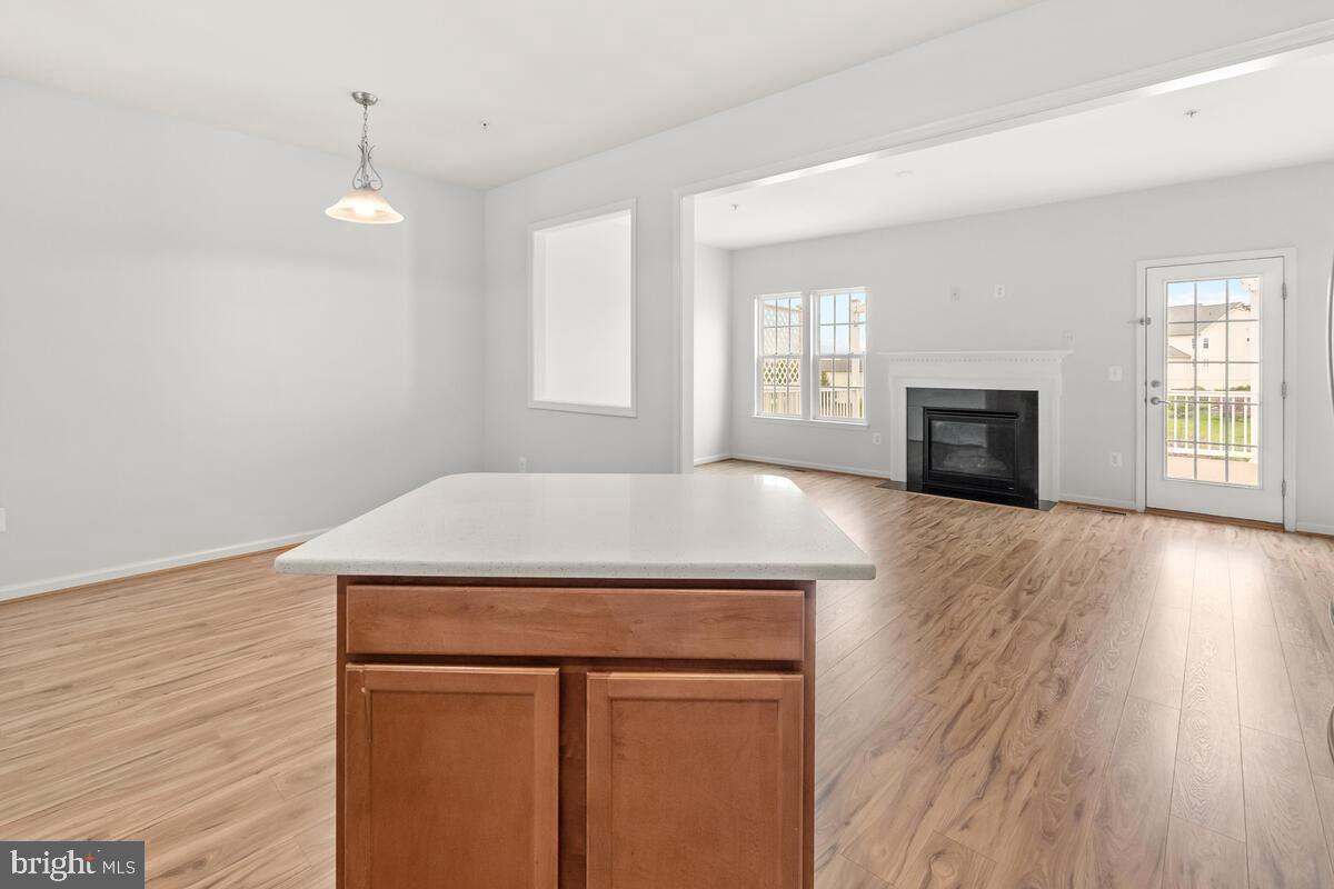 VILLAGES OF URBANA - Residential Lease