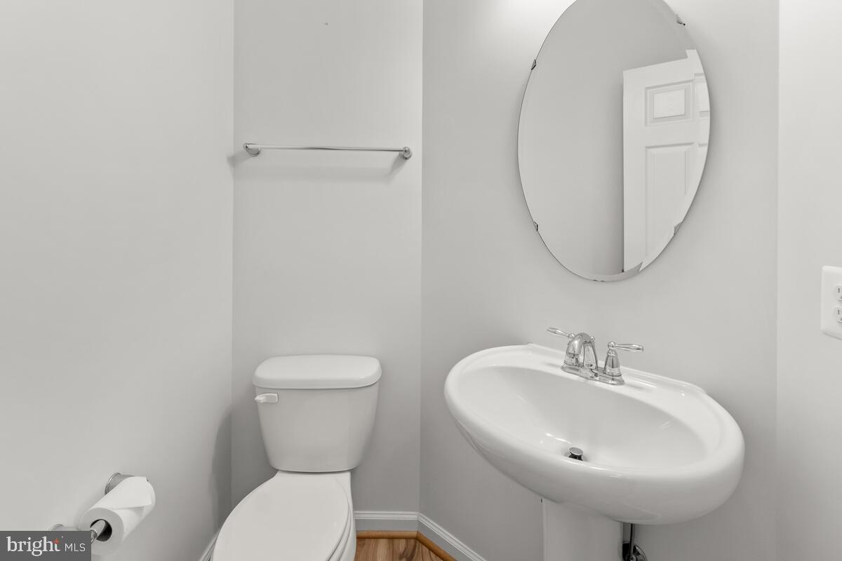 VILLAGES OF URBANA - Residential Lease