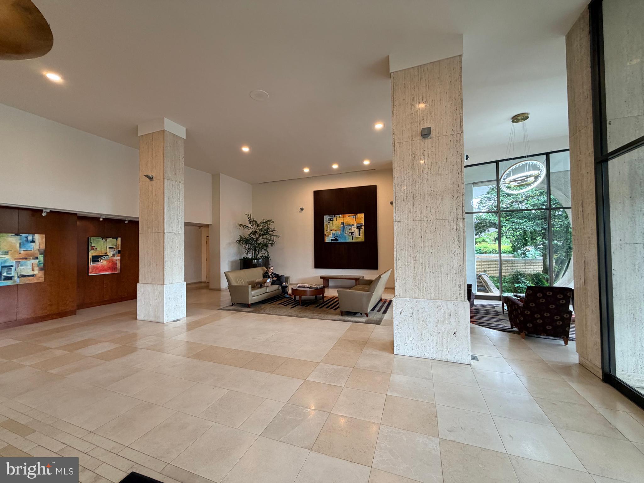 THE FOUNTAINS - Residential