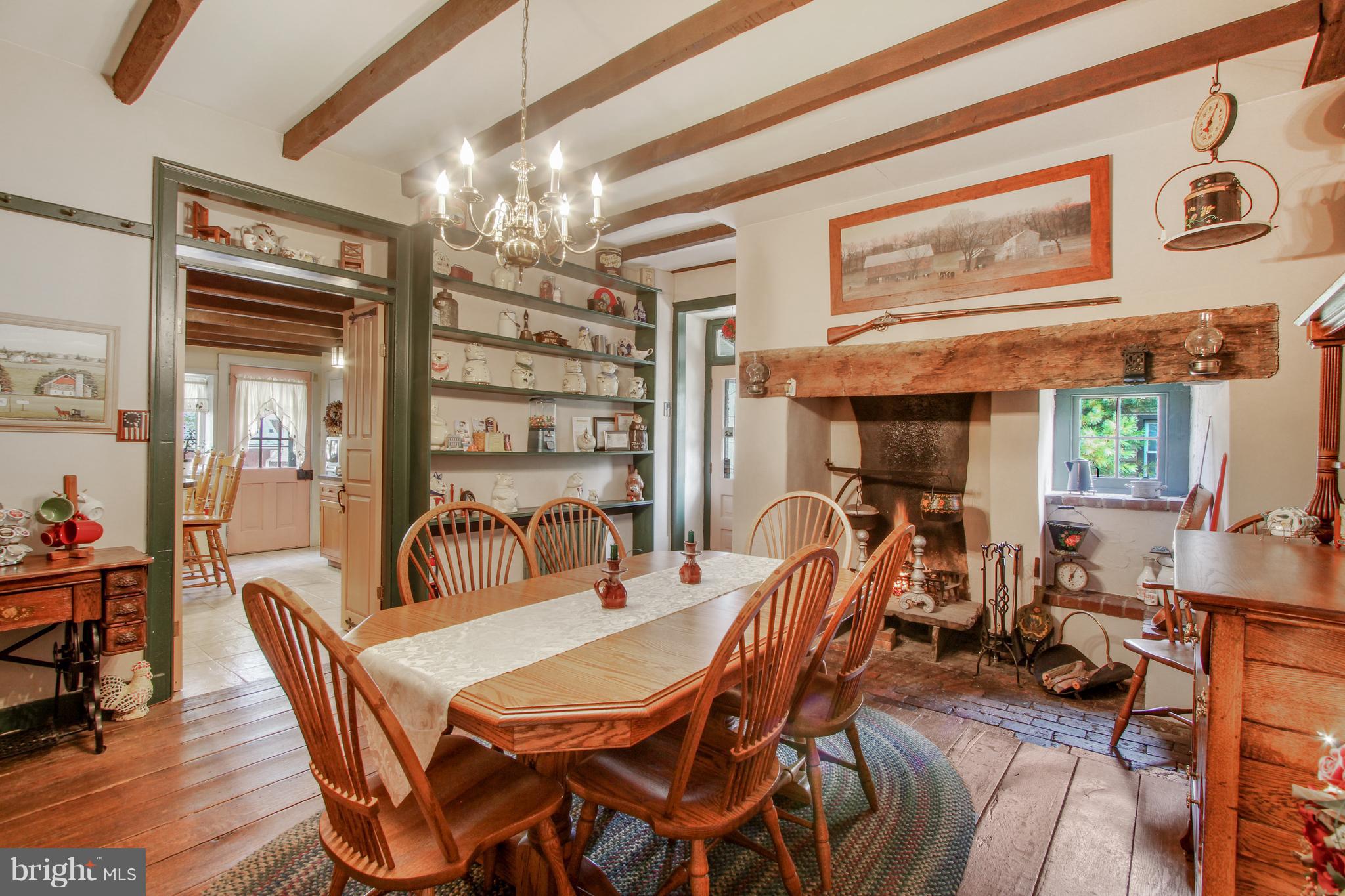 NEW HOLLAND BOROUGH - Commercial Sale