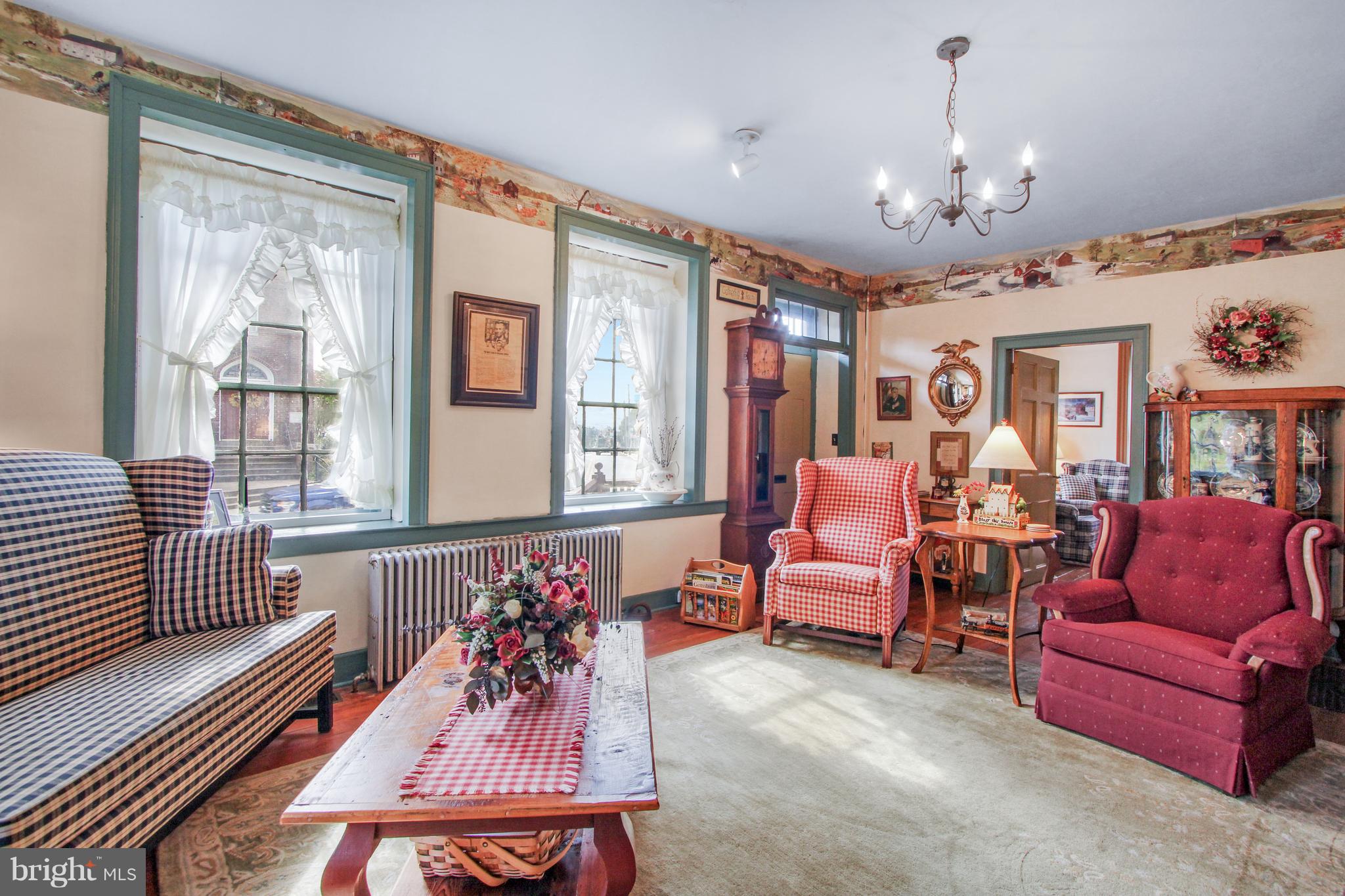 NEW HOLLAND BOROUGH - Commercial Sale