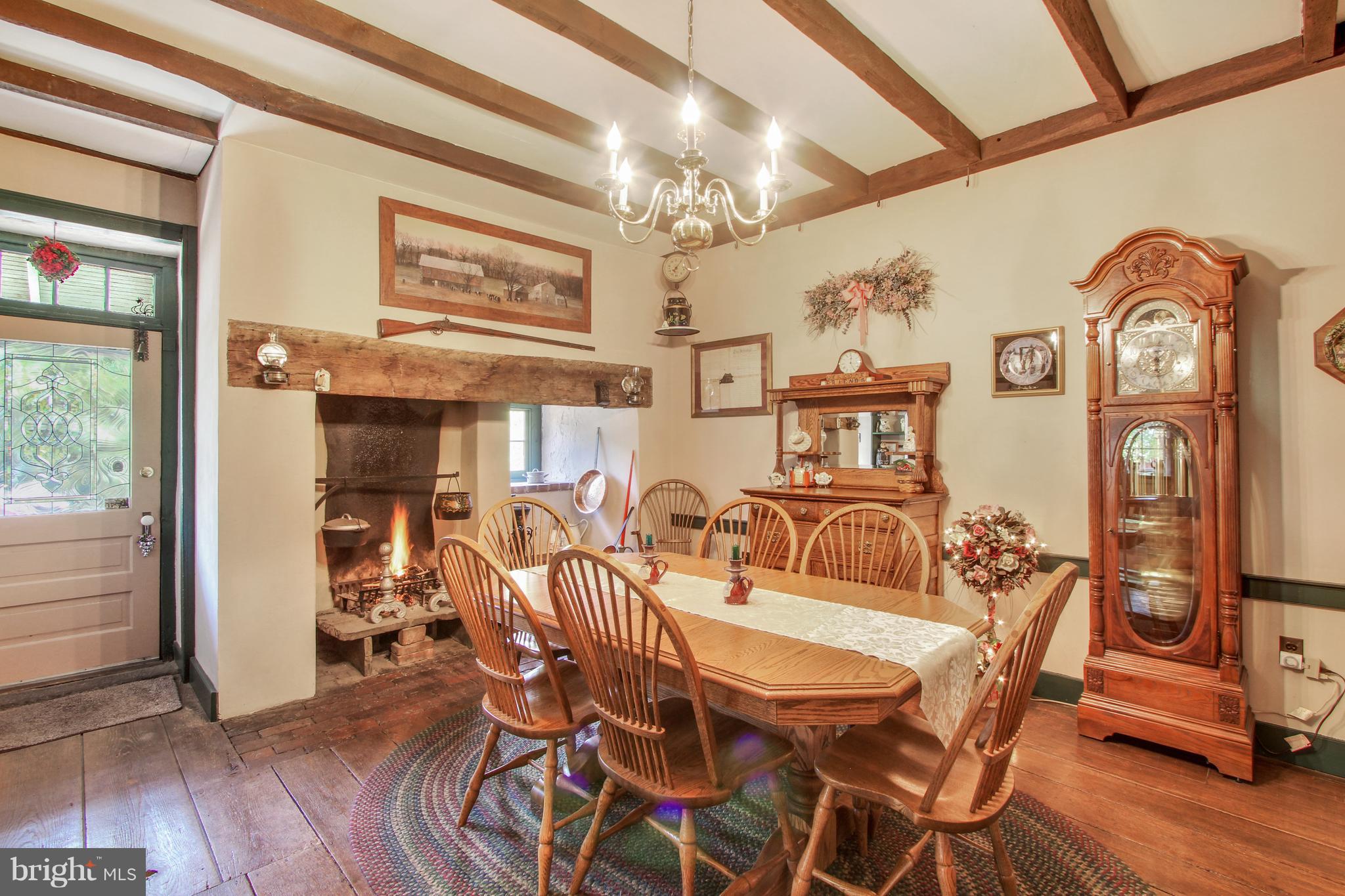 NEW HOLLAND BOROUGH - Commercial Sale