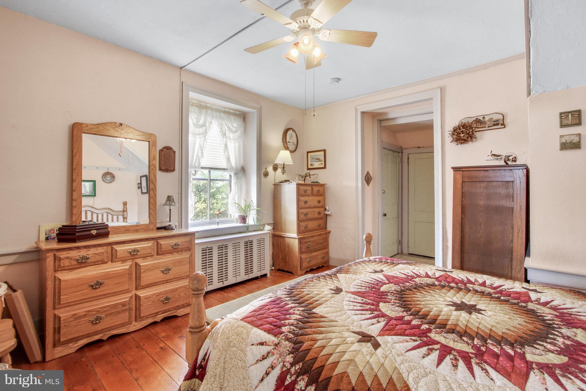 NEW HOLLAND BOROUGH - Commercial Sale