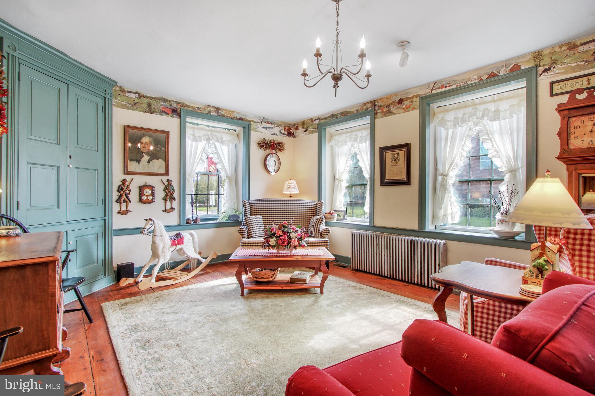 NEW HOLLAND BOROUGH - Commercial Sale