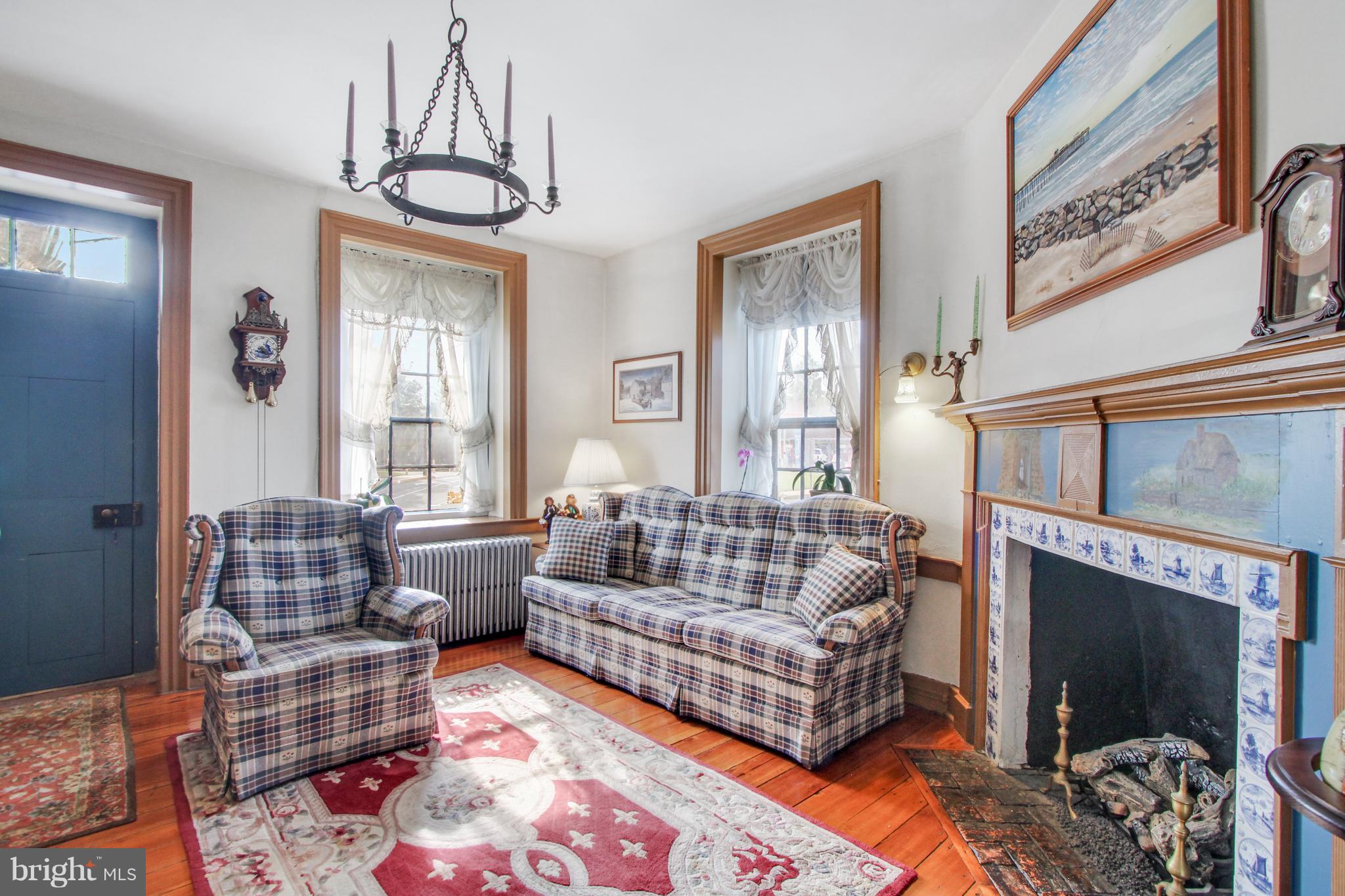 NEW HOLLAND BOROUGH - Commercial Sale