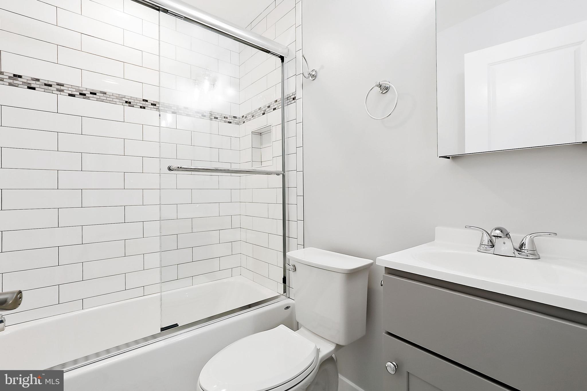 ABERDEEN HILLS - Residential