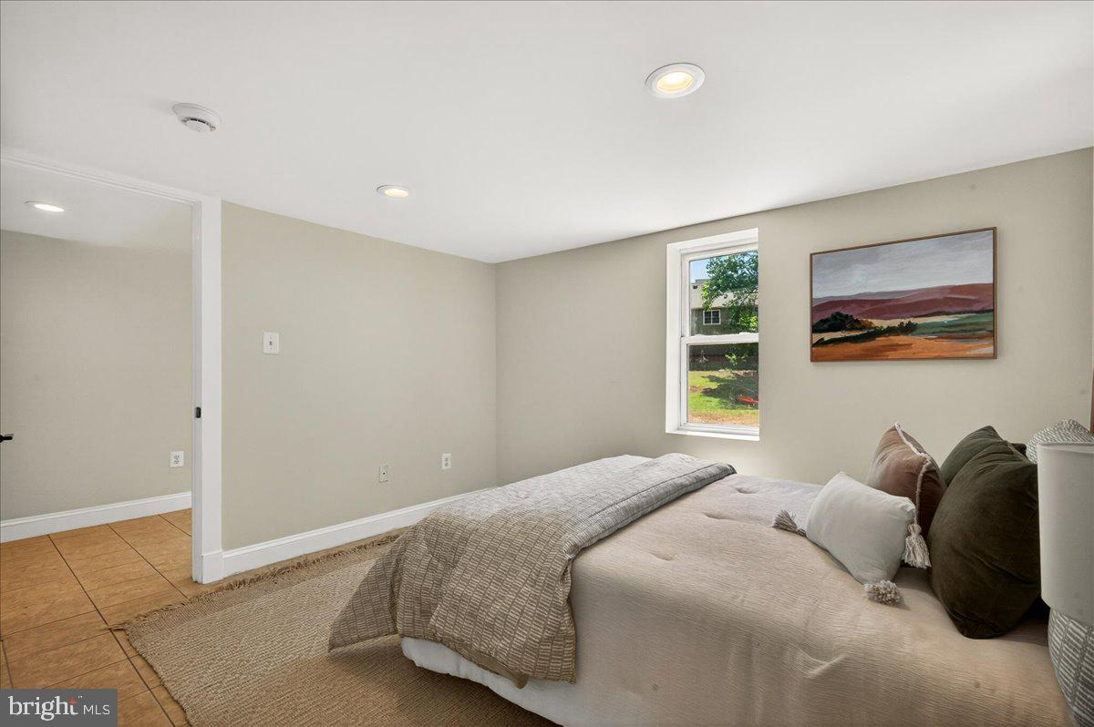 BRADDOCK COVE - Residential