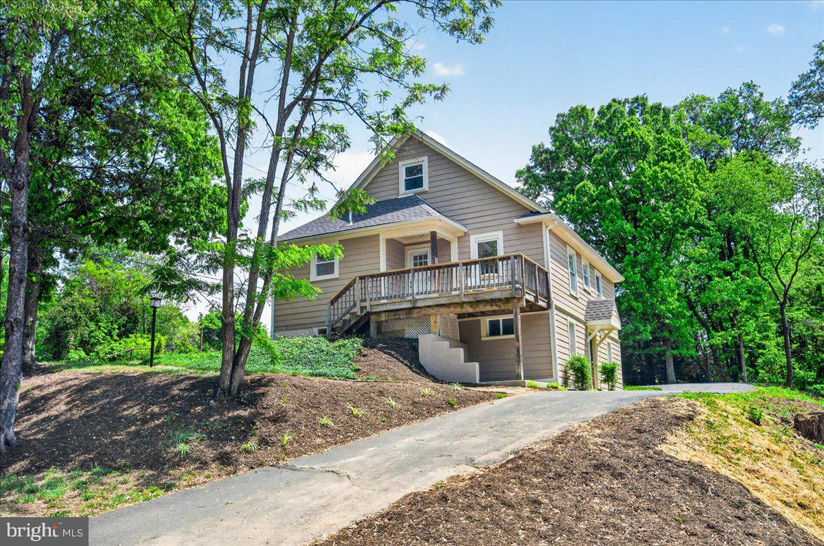 BRADDOCK COVE - Residential