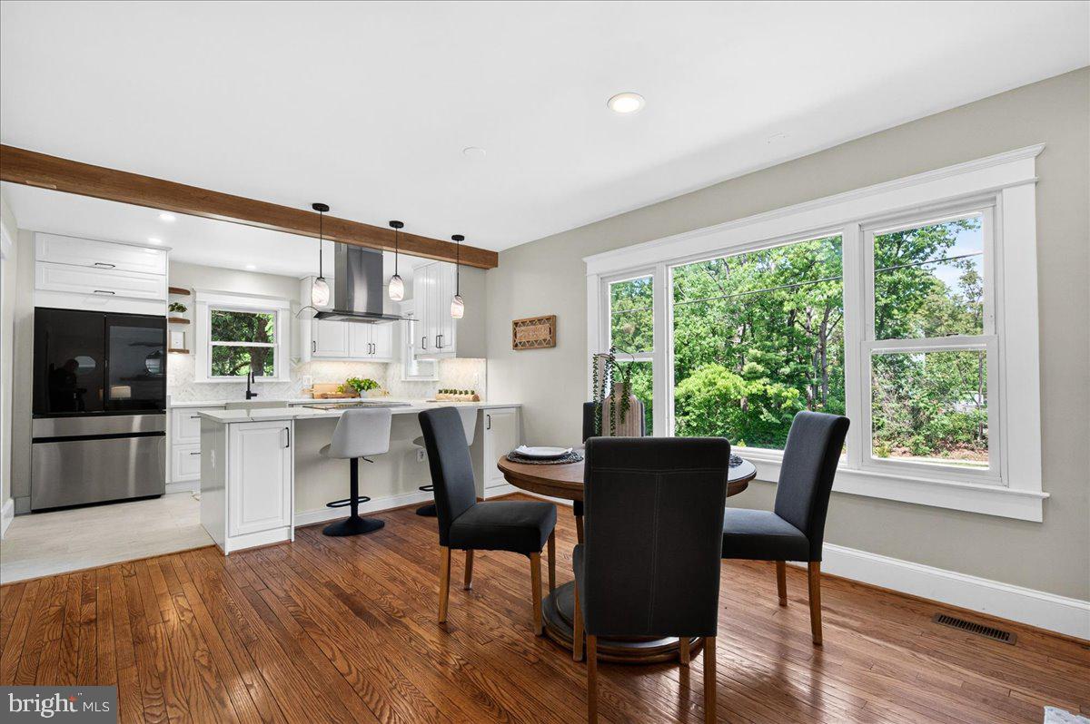 BRADDOCK COVE - Residential
