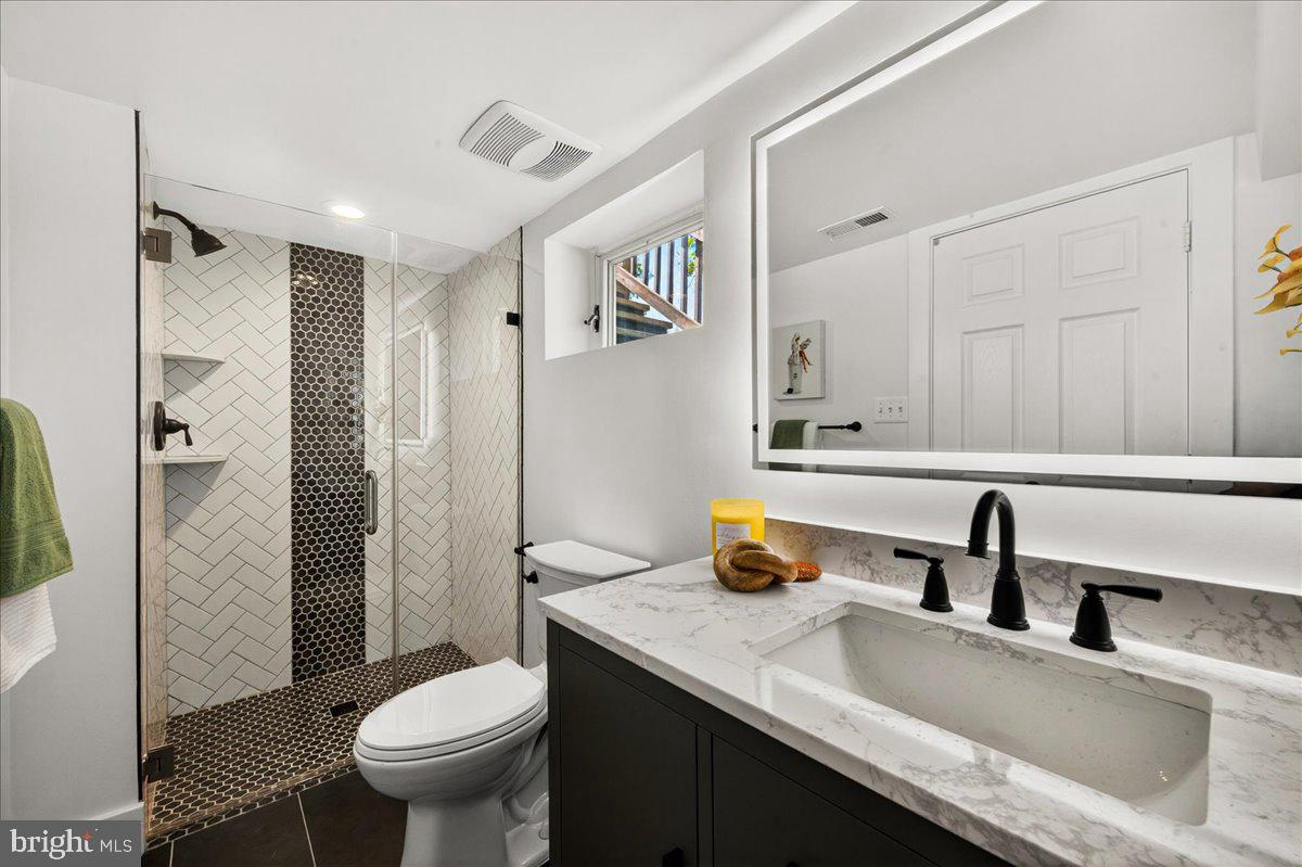 BRADDOCK COVE - Residential