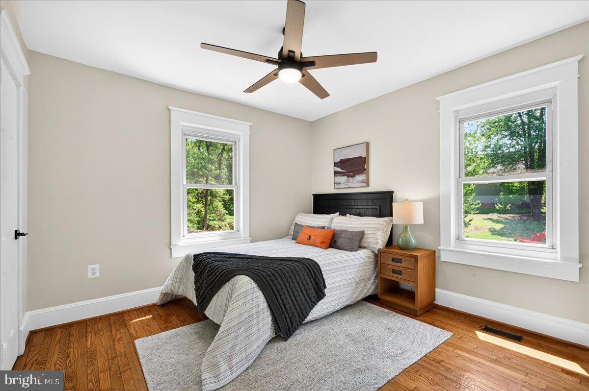 BRADDOCK COVE - Residential